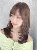 レイヤーカット/ヘーゼルベージュ