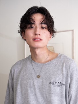 ウィット(wit) ルーズパーマ×センターパート