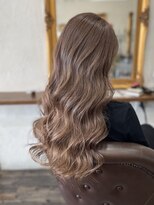 フリーク 石岡店(FREAK)&nbsp;全頭ブリーチ履歴イルミナカラー【ベージュ系】