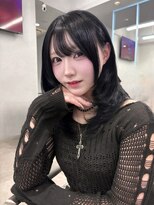 ポプルス(popls)&nbsp;ミディアムレイヤーハッシュカット顔周りレイヤーカット韓国ヘア