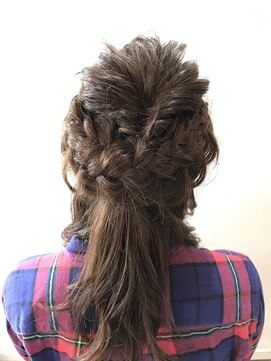 プース ヘアー(Pousse hair) 編み込み×ハーフアップ