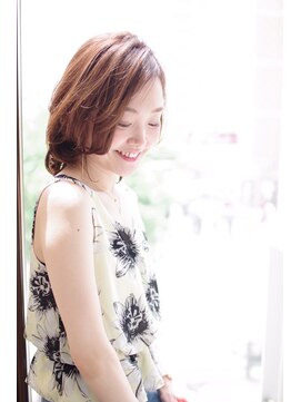 ケンジ 南林間(KENJE) 大人女性の素敵なミディアムスタイル