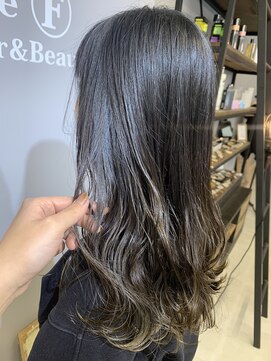 ヘアーアンドビューティーザ エフ(Hair Beauty the F) 【グラデーション*オリーブベージュ】
