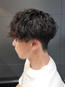 ニアウ 太田店(Niau) 波巻きパーマツイストスパイラルパーママッシュメンズパーマ