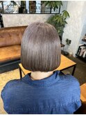 艶ボブ