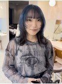 ウルフカット　デザインカラー　ブルー　ブリーチ　横浜