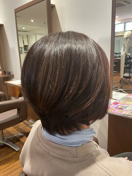 アミカ シーモール店(Amica) ショートボブ