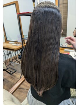 グレイスヘアーラン(grace hair Lan) ＼ツヤ感ロング ／