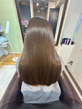 トゥーリ 大野城下大利店(tuuli) しっとり艶めく大人の美髪セミロング