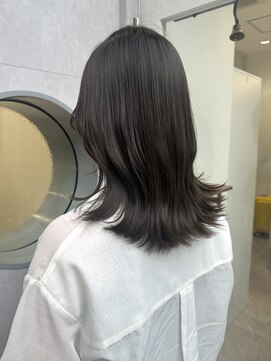 ソート(sot) グレージュカラー［横浜/横浜駅］