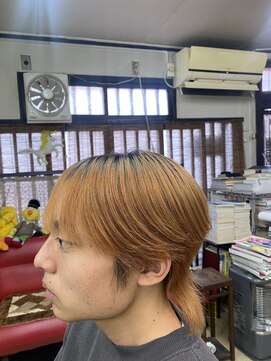 ウルフリバースカット