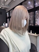 カロン トウキョウ 高円寺店(Kalon Tokyo)&nbsp;透明感ミルクティーベージュ切りっぱなしボブ