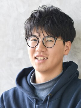 にもう ナチュラルマッシュ　刈り上げ