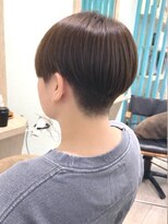 ヘアーメイクオズ(hair make O/S) 首元すっきり大人丸みショート