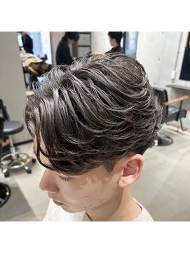 ブルニール 中崎町(BLEUNIR) ニュアンスフェザー