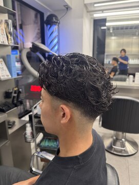 グルーマーズトウキョウ(GROOMER/S TOKYO) ラルフカール/men's/メンズ/刈り上げセンターパート/神保町