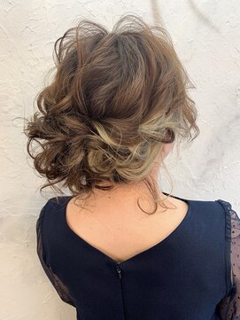ヘアスタジオニコ(hair studio nico...) パーティアップ