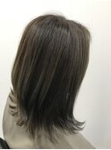 外はね アッシュ系カラー
