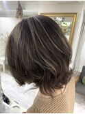 highlight×olive greige