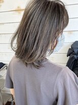 ハーツ(Heart's)&nbsp;白髪ぼかしハイライト大人ミディアム【髪質改善/脱白髪染め】