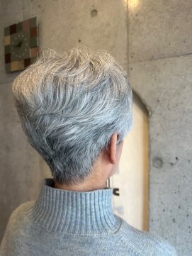 美容室 ル クラージュ グレイヘアー（白髪）　ショートカット