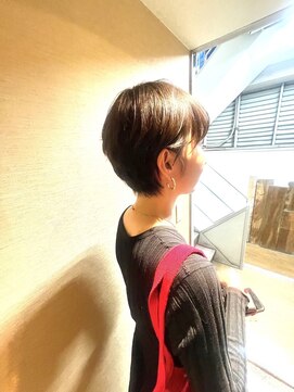 アックスピュア(axe pure) オシャレな美人ショート♪