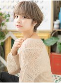 ■プラチナグレージュレディースショート51-2戸頭10代20代30代