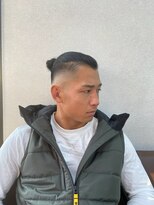 髪屋 【デキる男のマンバン】　スキンフェード