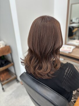 ルピナス 北千住(Lupinus) ウォームブラウン/くびれミディヘア