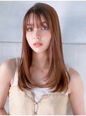 《NYLON.》ピンクベージュ×レイヤー内巻