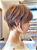 50代の毛流れショート×レイヤーカット
