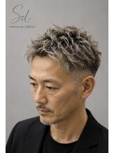 サロンドシロ(salon.de.SHILO)&nbsp;白髪を活かすメンズブリーチ【麻布十番の理容室の大人ショート】