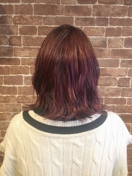 リラ バイ クオーレ(LIRA by CUORE) 深みのボルドーカラー