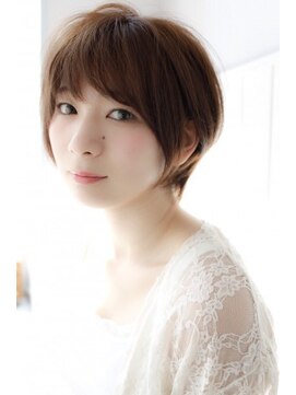ネオリーブ クーロ(Neolive curro) 骨格矯正小顔に見えるショート♪