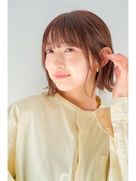 ガリカ(Gallica kinshicho) 外ハネミディアムマッシュボブ×斜めバング/くびれミディ