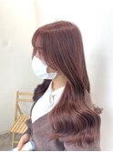ピンクベージュ