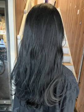 アヴァンス 天王寺店(AVANCE.) ブルーブラック×透明感