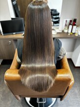 髪質改善×縮毛矯正メニューで多くの喜びの声をいただいています！髪質改善/縮毛矯正/ヘッドスパ/四日市