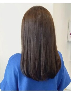 ラヴィールアーム(Ravir ame) グレージュカラー