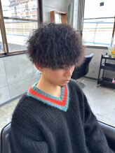 ツイストパーマなどもやってます！