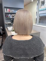 ウェルブ(Welb.)&nbsp;ホワイトミルクティー×ボブ