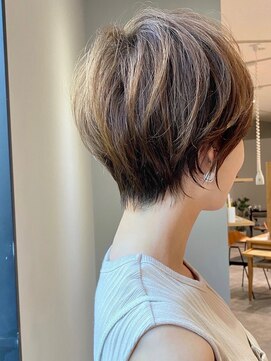 ビューブルー 亀戸錦糸町(VIEW BLUE) 暗めカラーグランマッシュショートボブ