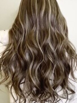 エルバイイエローコーン(ell by YELLOW CORN) シールエクステ/ハイライト/デザインカラー/イメチェン/学割U24