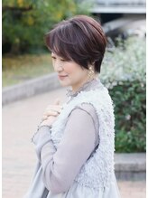 カミエ(kamie) 【kamie北浜】グロスシールカラー/kamieだけの明るい白髪染め