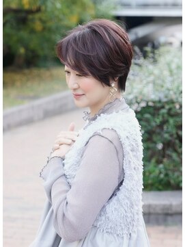 カミエ(kamie) 【kamie北浜】グロスシールカラー/kamieだけの明るい白髪染め