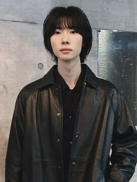 メゾンアクア 表参道(Maison ACQUA) =メンズボブ/フェザーパーマ／MEN’S HAIR/ブルーブラック