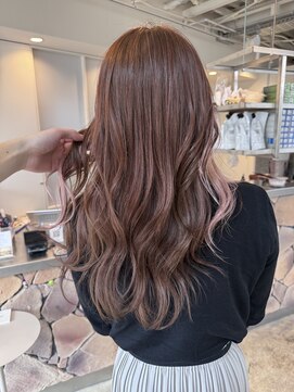 ファンド 千葉(fand) イヤリングカラー/レイヤーカット/ピンクベージュ