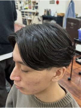 メンズ美容室 タカミ フェザーパーマ
