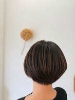 モク(mok)&nbsp;白髪ぼかしショートボブ