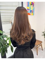 エブリ(evri)&nbsp;ブリーチカラー　ダブルカラー　カラー　レイヤーカット　前髪